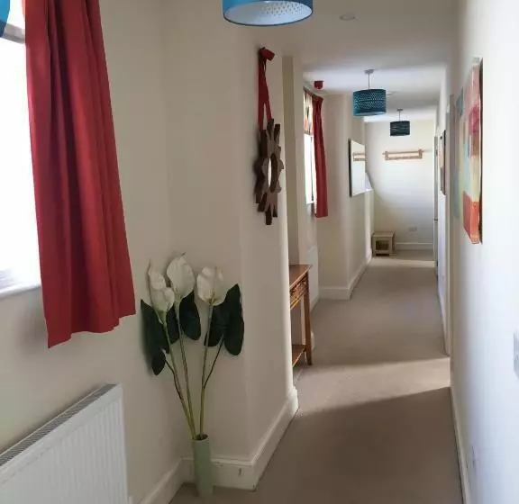 Peel House Apartments