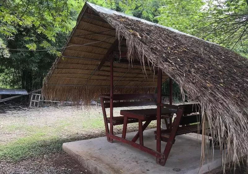 ペンション Phaiwan Baansawn Resort