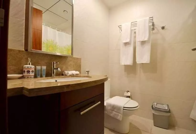 Vacation Bay Standpoint Tower A