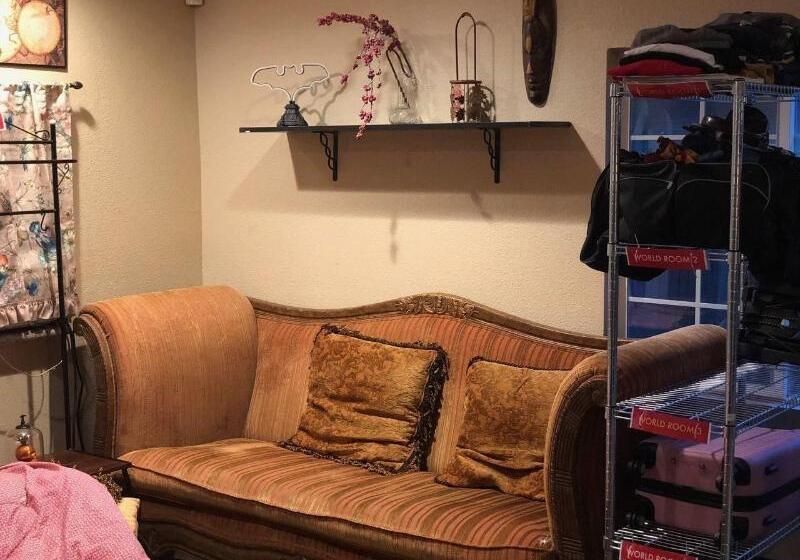 فندق صغير Whole Family Wholeville