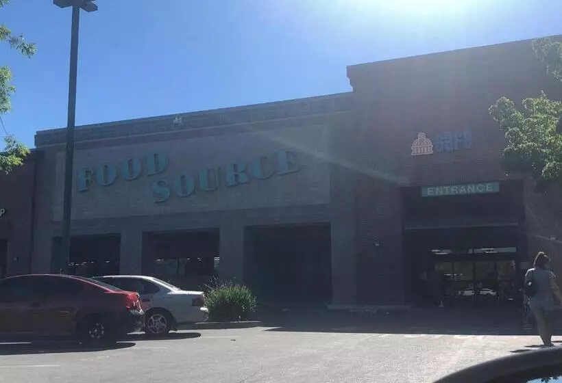 ユースホステル Whole Family  Wholeville