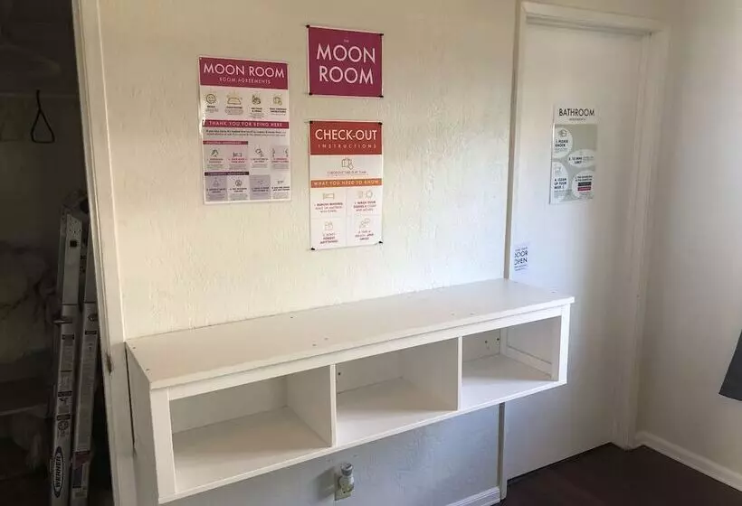 ユースホステル Whole Family  Wholeville