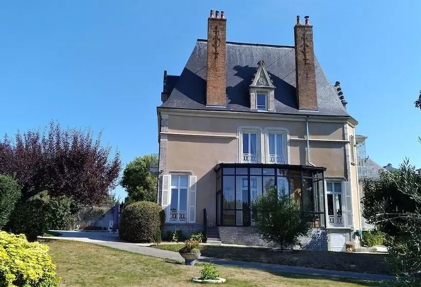 ベッドアンドブレックファースト Chambres D Hôtes Les Clefs Du Bonheur