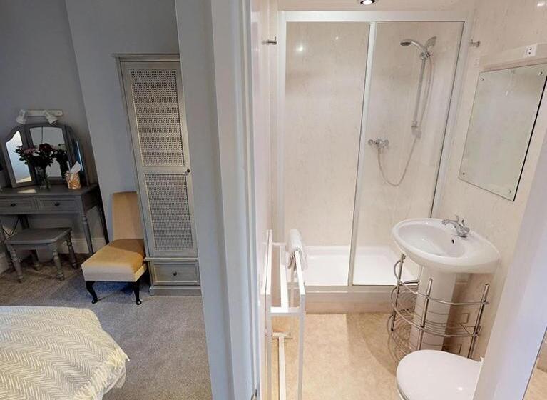 Bed and Breakfast Ranscombe House