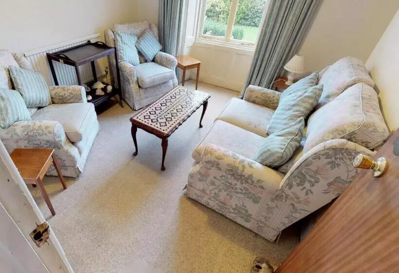 Bed and Breakfast Ranscombe House