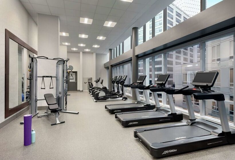 Homewood Suites By Hilton Chicago Downtown South Loop