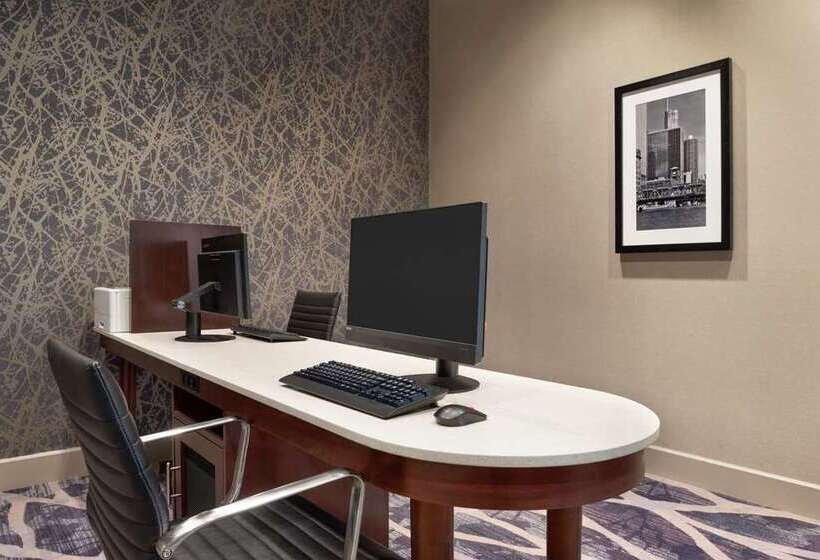 Homewood Suites By Hilton Chicago Downtown South Loop
