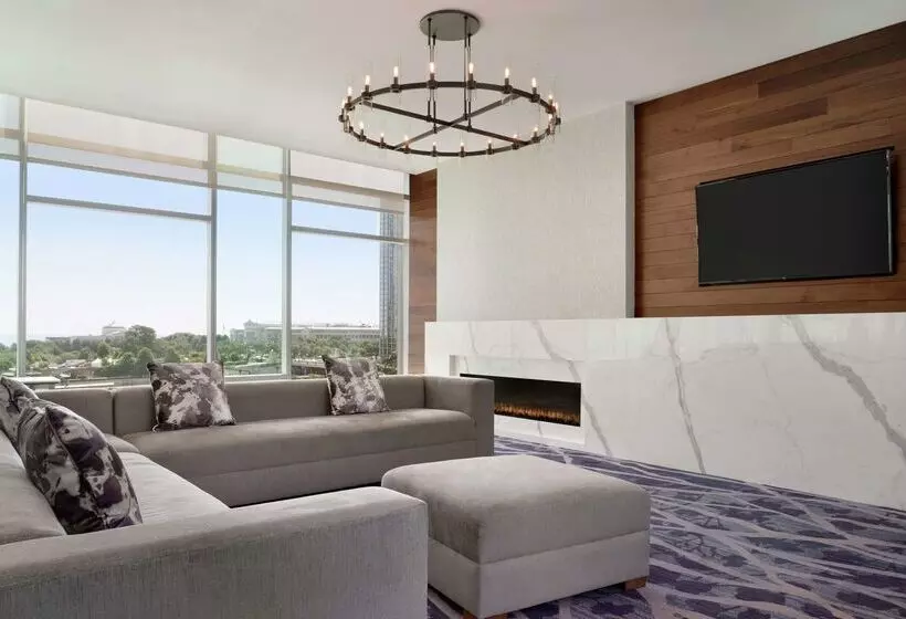 Homewood Suites By Hilton Chicago Downtown South Loop