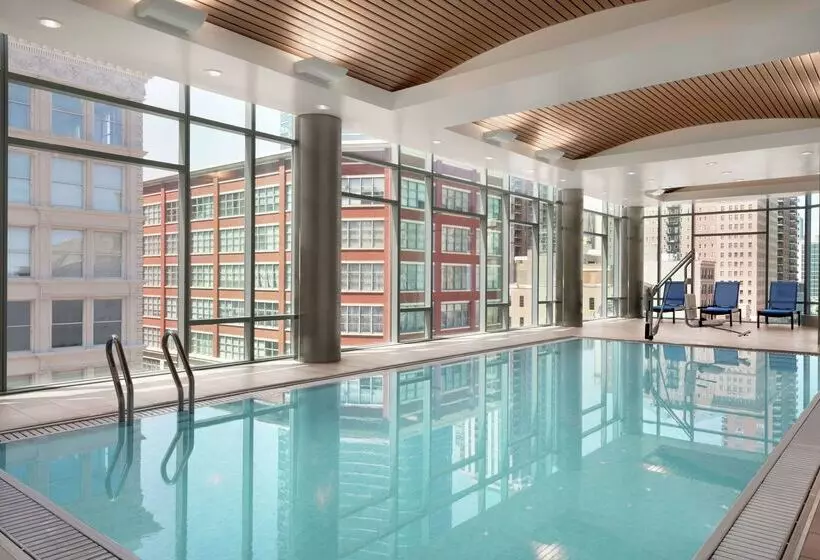 Homewood Suites By Hilton Chicago Downtown South Loop