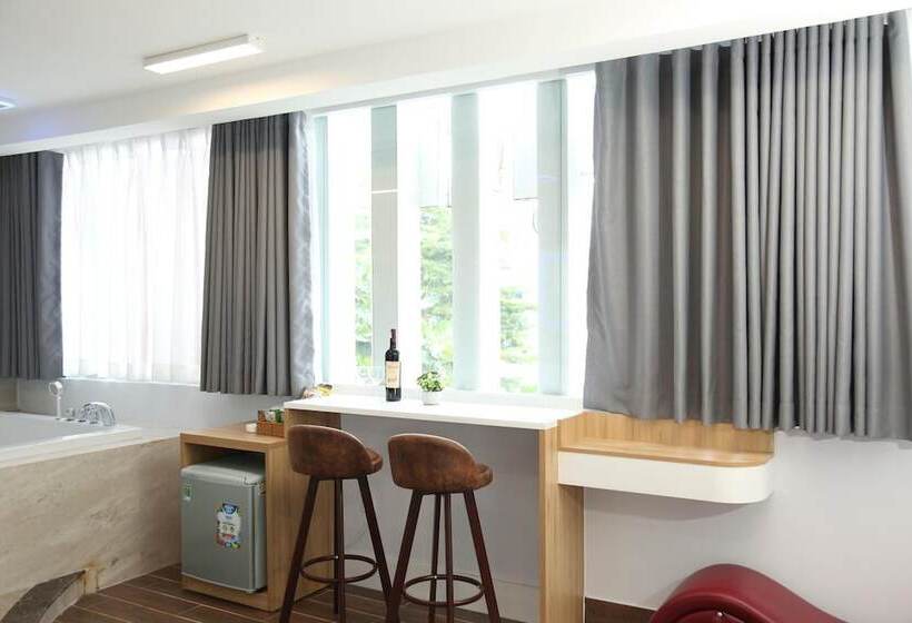 هتل Hong Bao Thach