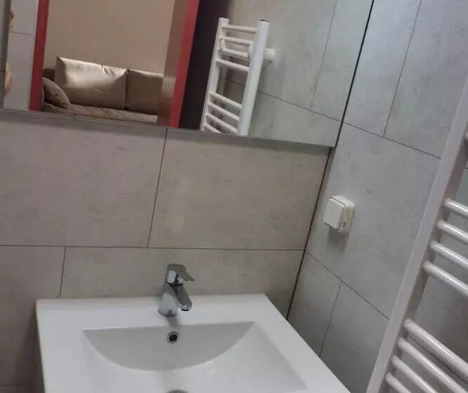 Hotelli Ulvf La Petite Pierre