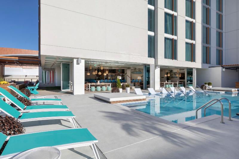 هتل Margaritaville Vacation Club By Wyndham Nashville