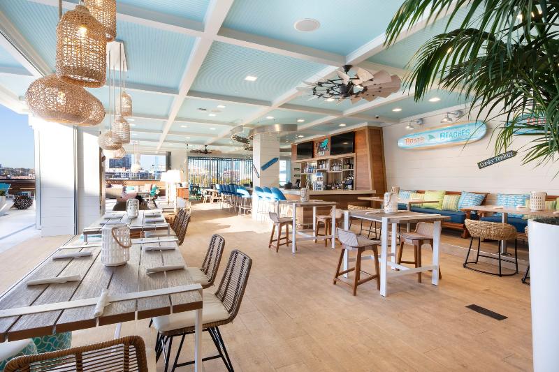 هتل Margaritaville Vacation Club By Wyndham Nashville