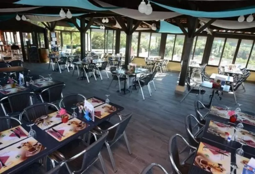 Hotelli Bungalow Camping Parc Montana