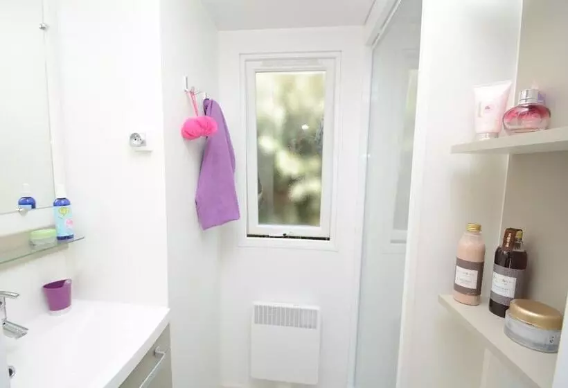 Hotelli Bungalow Camping Parc Montana