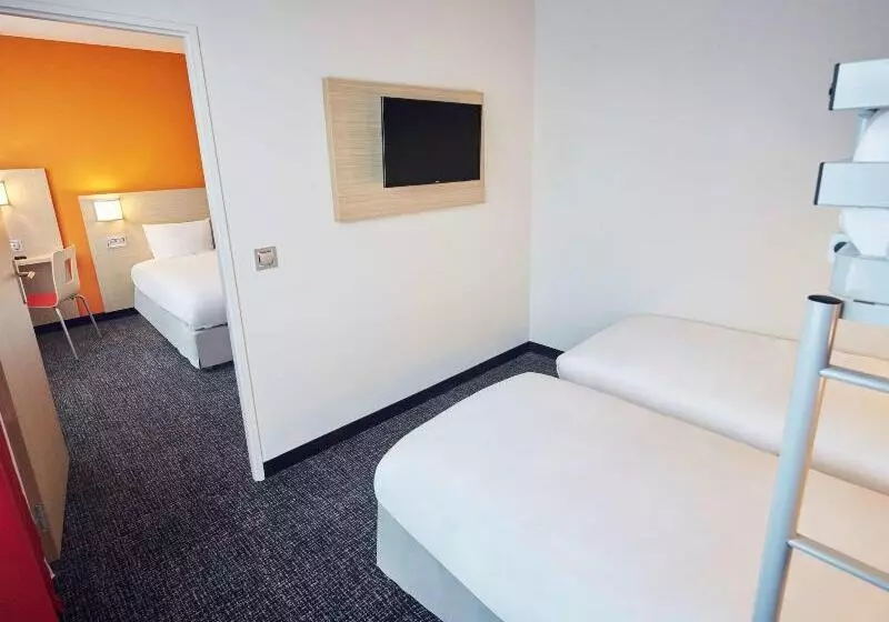 ホテル Premiere Classe Clermont Ferrand Centre