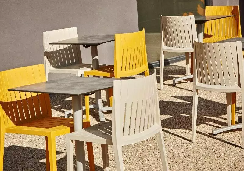 ホテル Premiere Classe Clermont Ferrand Centre