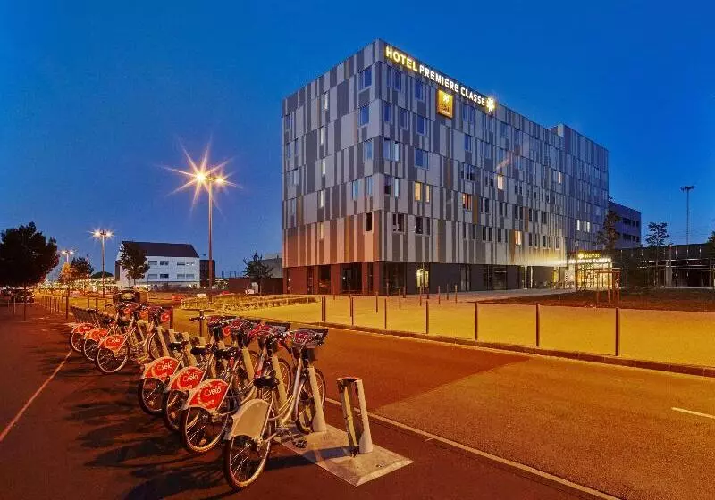ホテル Premiere Classe Clermont Ferrand Centre