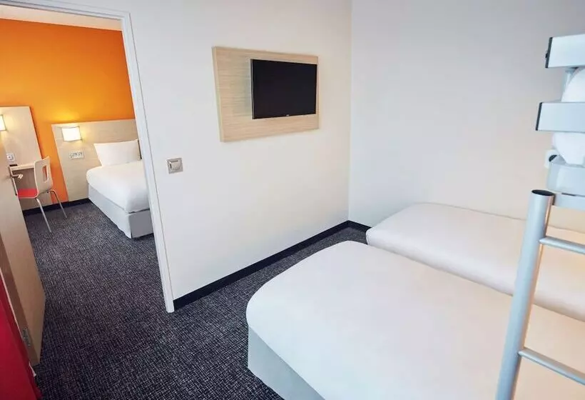 ホテル Premiere Classe Clermont Ferrand Centre