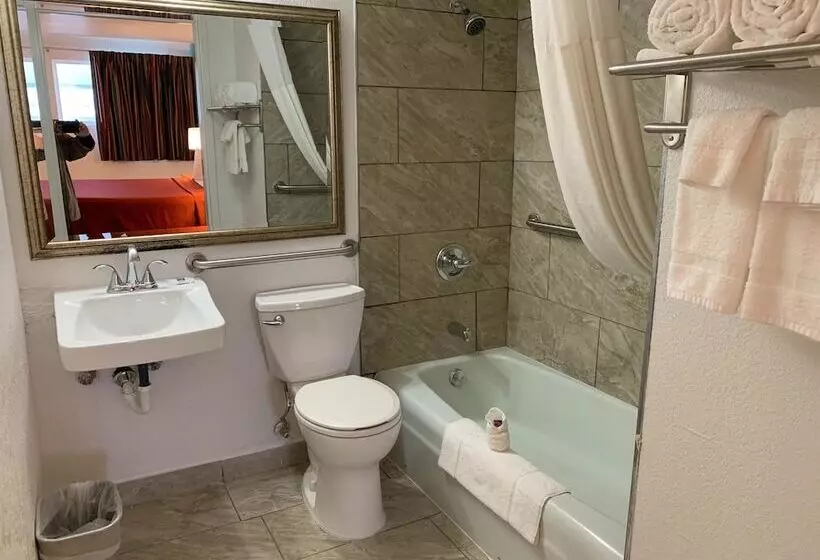 هتل Studio 6 Lincoln, Ne   Airport