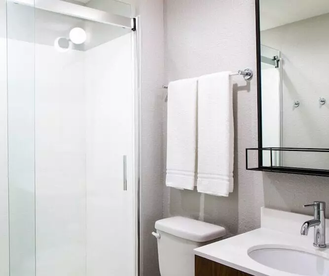 Hotelli Uptown Suites Extended Stay Denver Co  Westminster