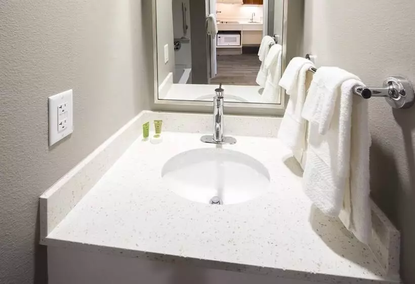 Hotelli Uptown Suites Extended Stay Denver Co  Westminster