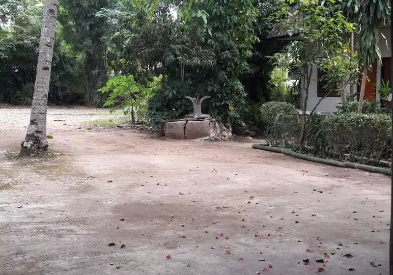 ホテル Vijitporn House