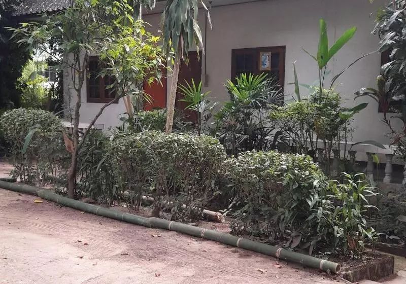 ホテル Vijitporn House