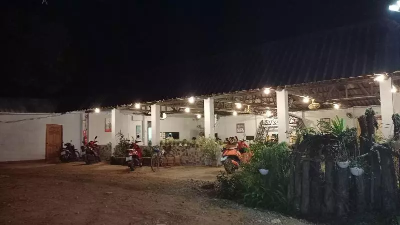 ホテル Vijitporn House