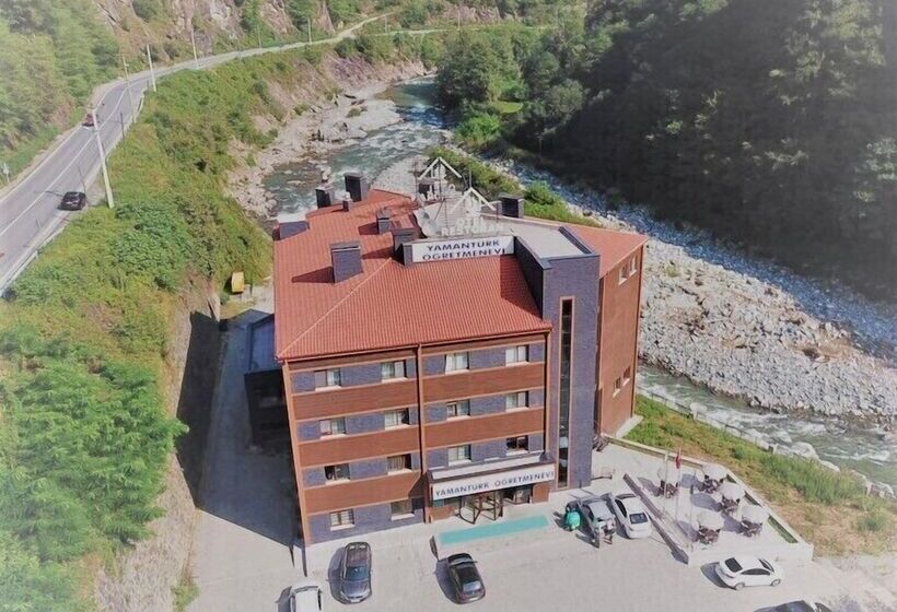 فندق Yamanturk Ogretmenevi