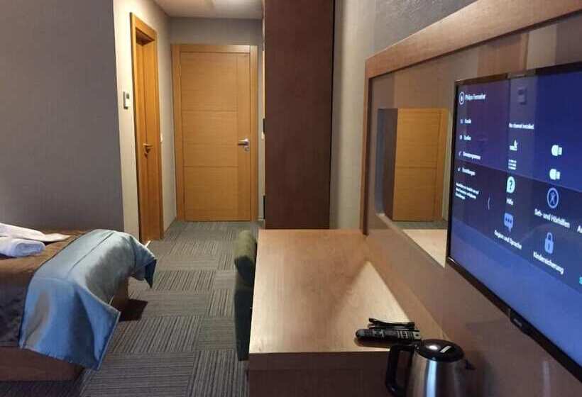 فندق Yamanturk Ogretmenevi