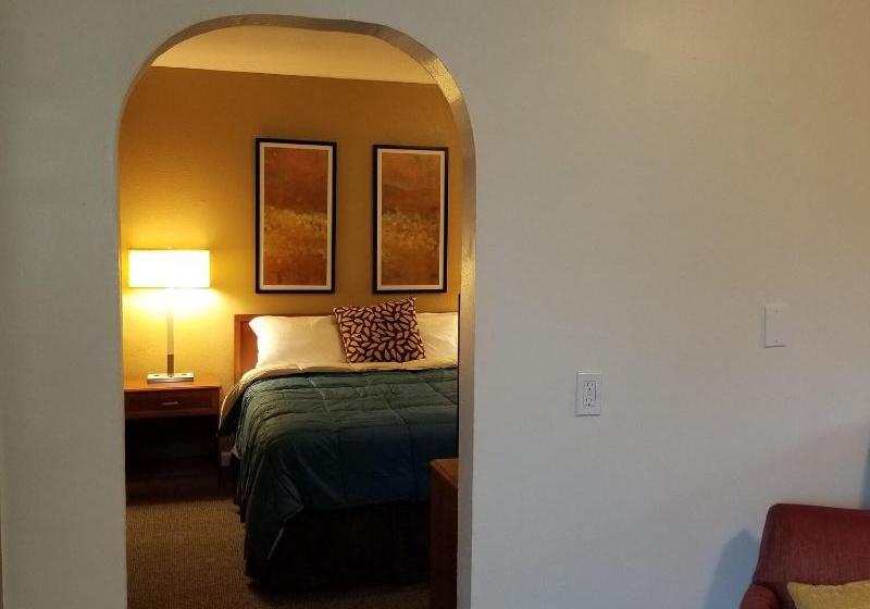 モーテル Wine Valley Inn