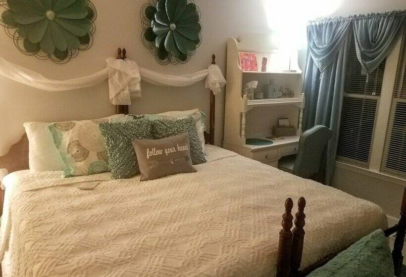 Stockbridge Lakes Bed & Breakfast