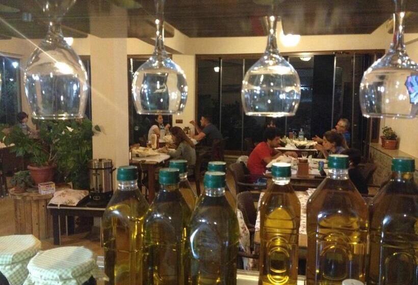 Assos Nazan Motel Restoran Beach