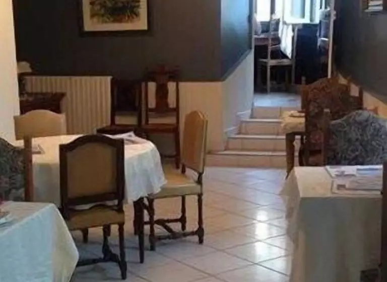 Aamiaismajoitus (B&B) Les Chambres De L Elysée