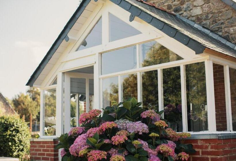 צימר Les Gites De Kerégal   La Cabane De Charlotte