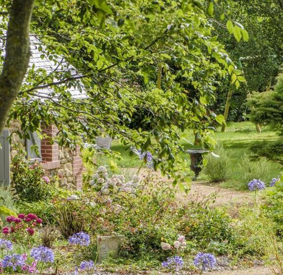 צימר Les Gites De Kerégal   La Cabane De Charlotte