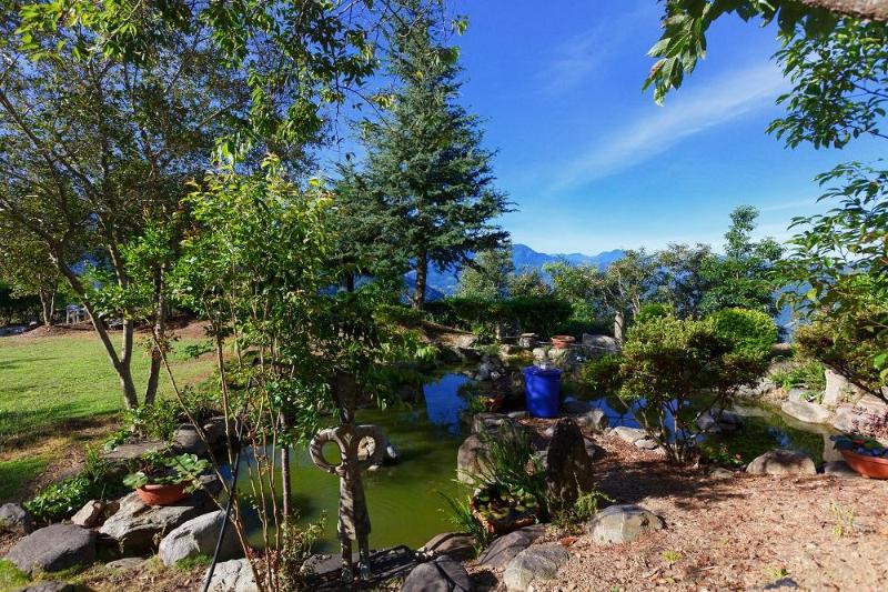 تختخواب و صبحانه Tzu Hsin Garden