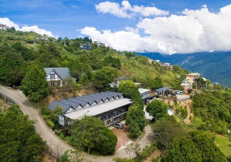 تختخواب و صبحانه Tzu Hsin Garden