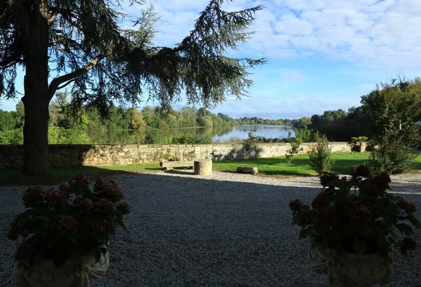 펜션 Chateau De Courtebotte