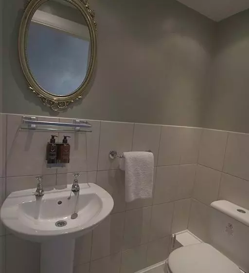 Majatalo Clifton Villa Guest House