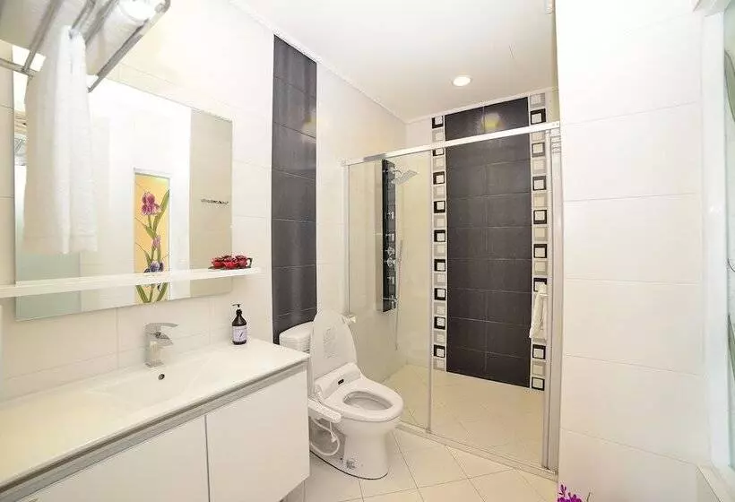 تختخواب و صبحانه Victoria Manor