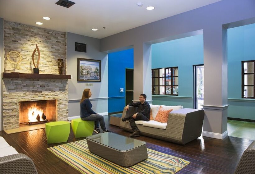 Hi Los Angeles Santa Monica Hostel