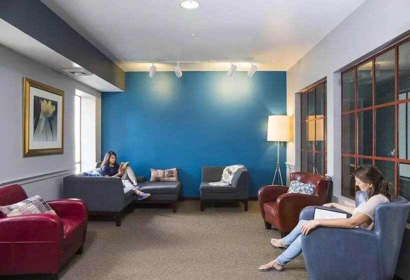 Hi Los Angeles   Santa Monica Hostel