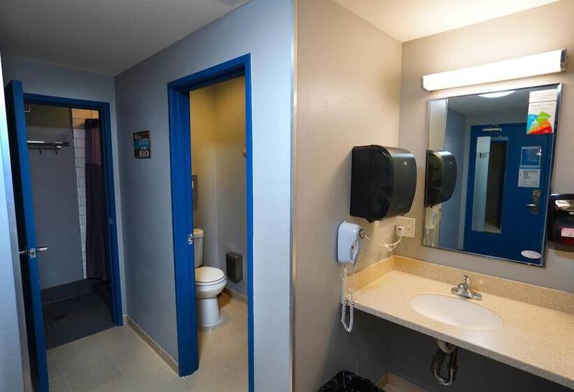 Hi Los Angeles Santa Monica Hostel