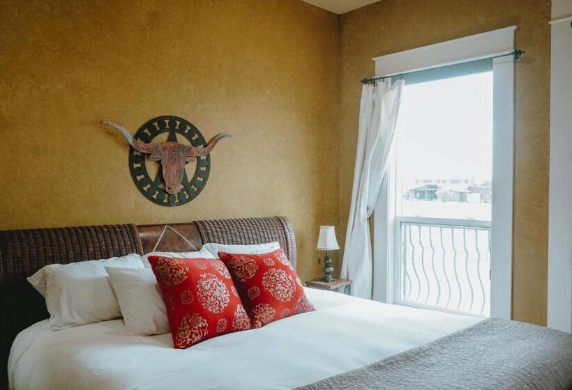 Fogadó Tara Vineyard & Winery Estate