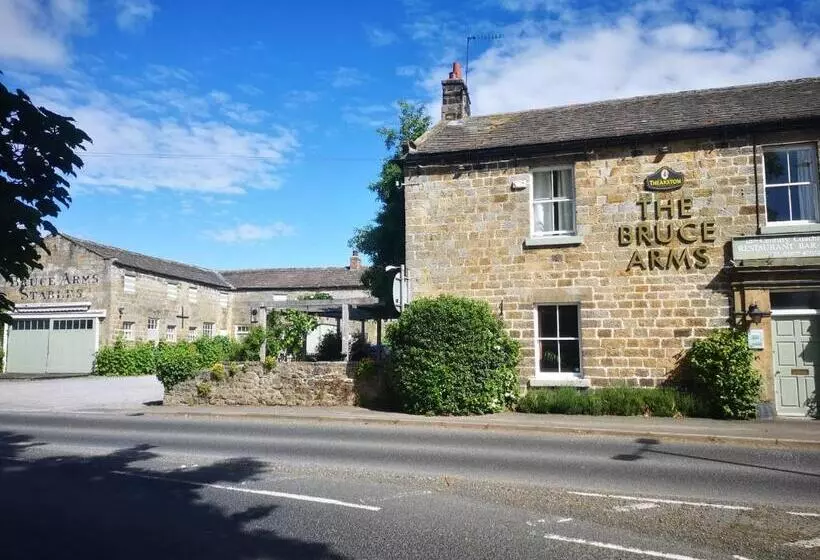 مسافرخانه The Bruce Arms