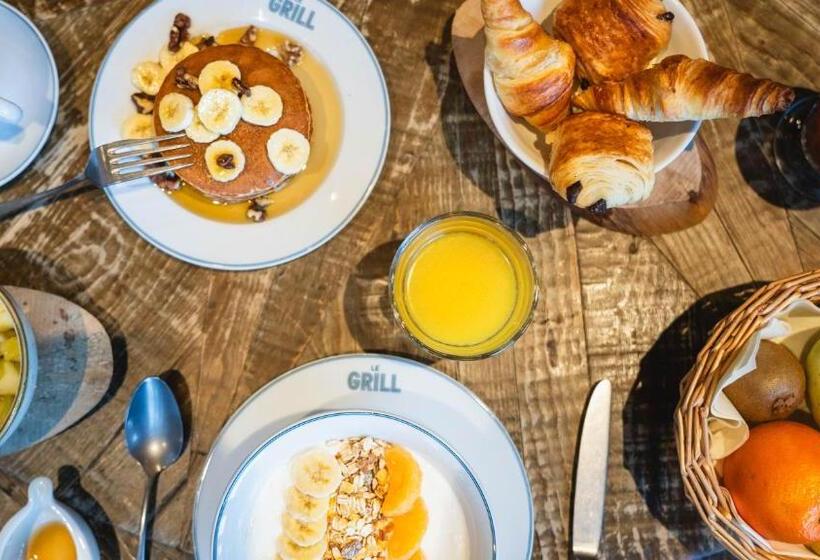 Отель Ecrin Blanc Resort Courchevel   Aquapark