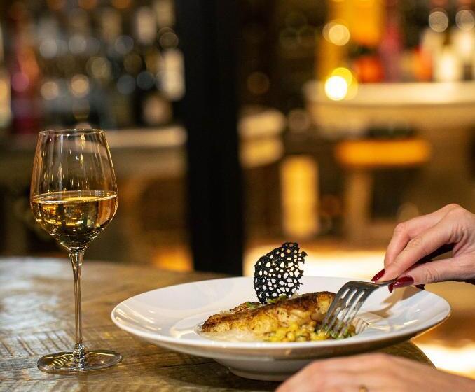 Отель Ecrin Blanc Resort Courchevel   Aquapark