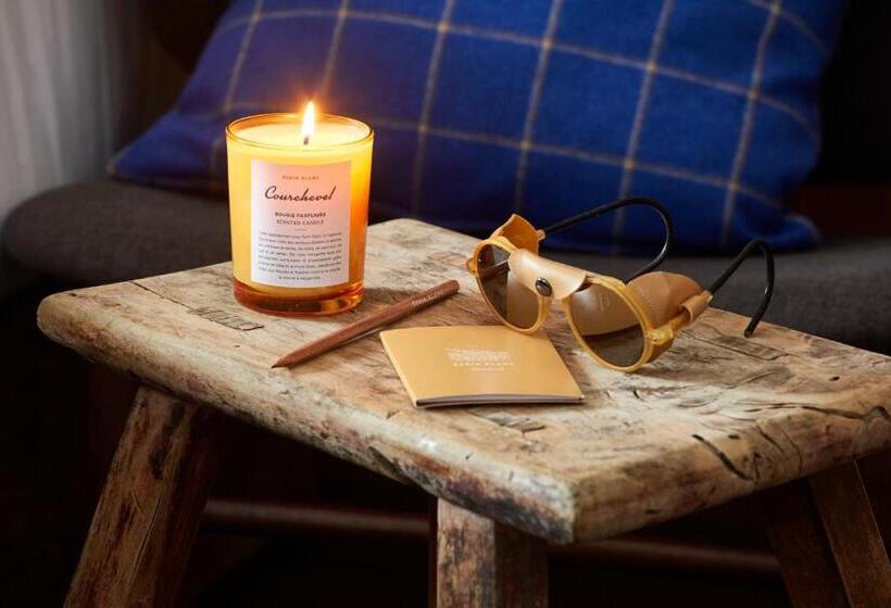 Отель Ecrin Blanc Resort Courchevel   Aquapark